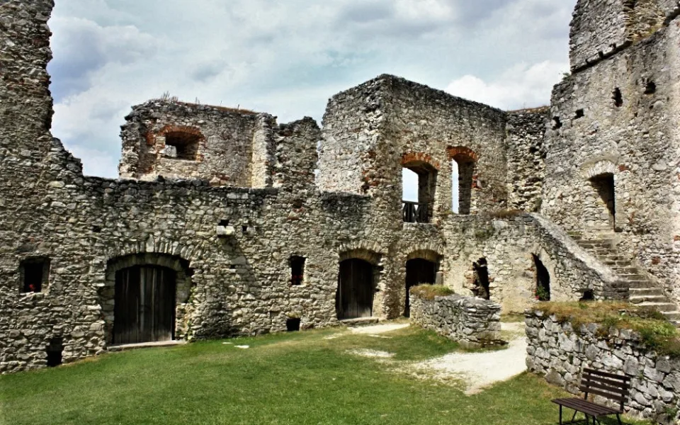 Hrad Rabí přivítá první návštěvníky 11. května