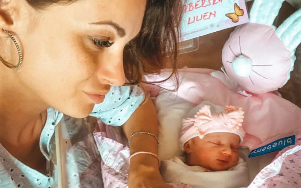 Manželům Davidovi a Lence Limberským se dnes narodila dcera Lilien