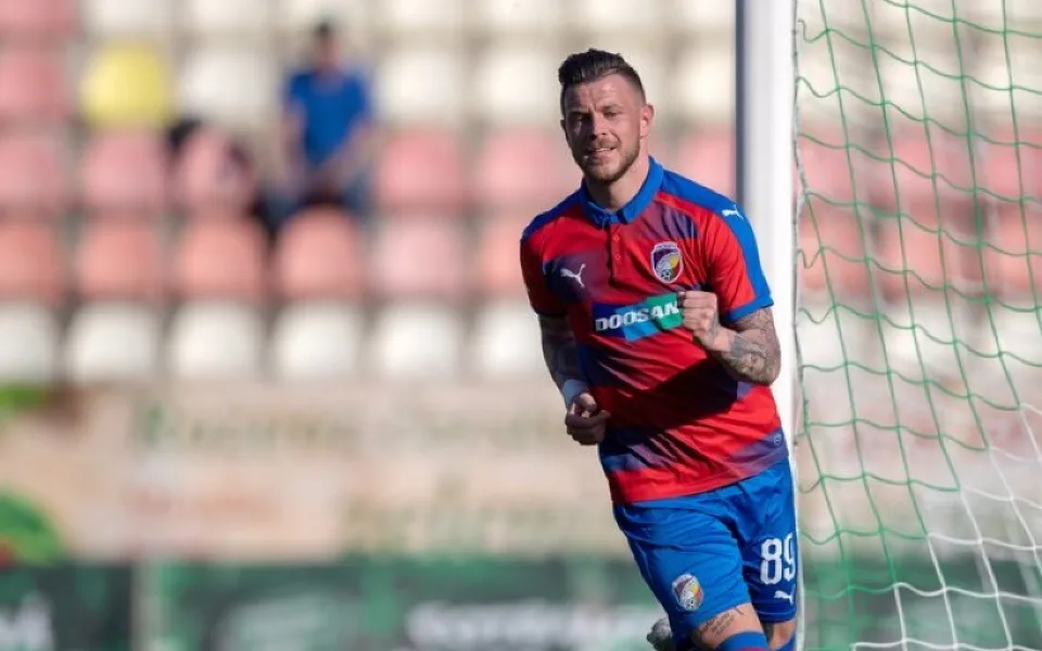 Erik Pačinda už viktoriánský dres oblékat nebude