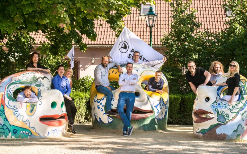 Piráti
