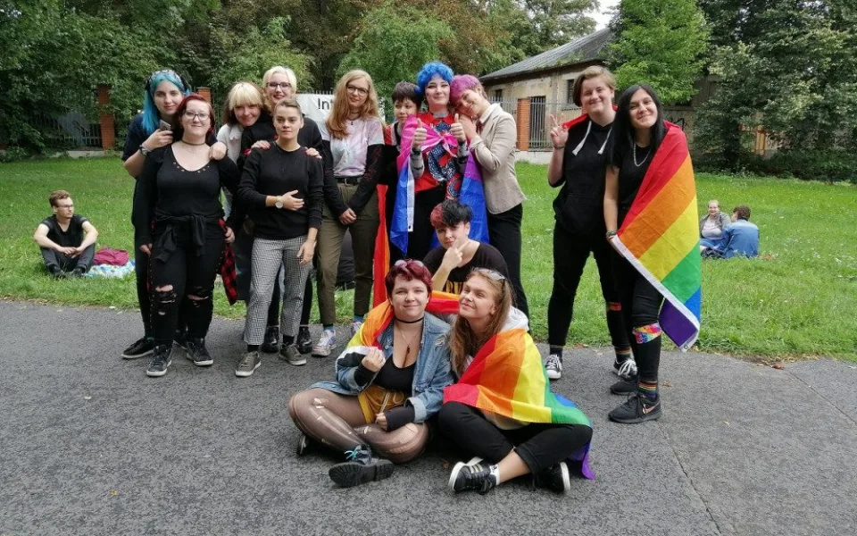 Duhový piknik podpořil LGBT komunitu v homofobním Polsku