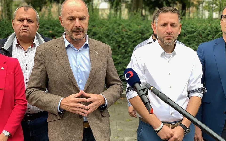 Lídři STAN a Pirátů Josef Bernard a Rudolf Špoták jednali dnes s vedení m ODS a TOP 09