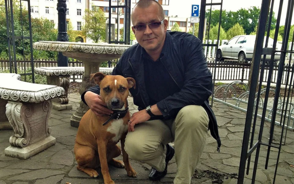 Jaroslav Škárka musí kvůli svým výrokům ukončit pracovní poměr ve Věznici Plzeň, kde byl vychovatelem odsouzených
