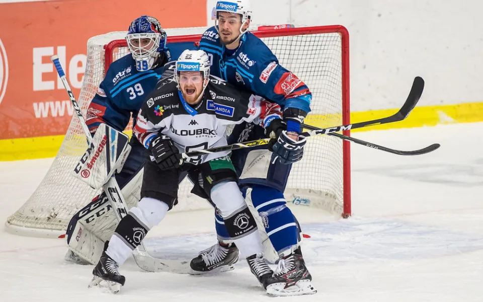 Drama až do poslední vteřiny! V západočeském derby porazila Plzeň Karlovy Vary 4:3