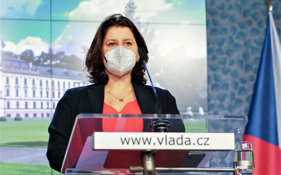 Ministryně Jana Maláčová chce další rouškovné pro seniory
