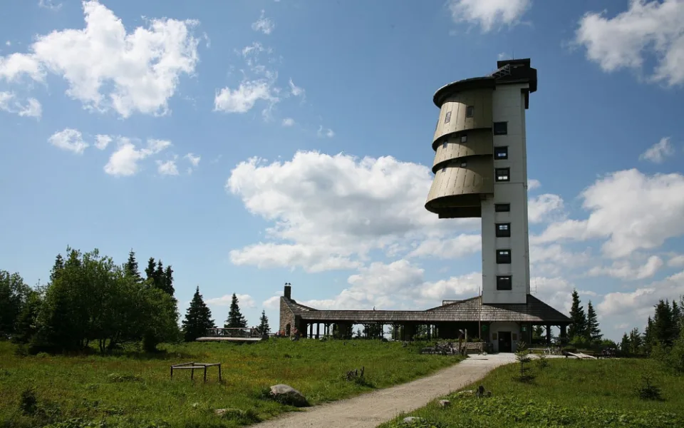 Poledník je oblíbeným turistickým cílem