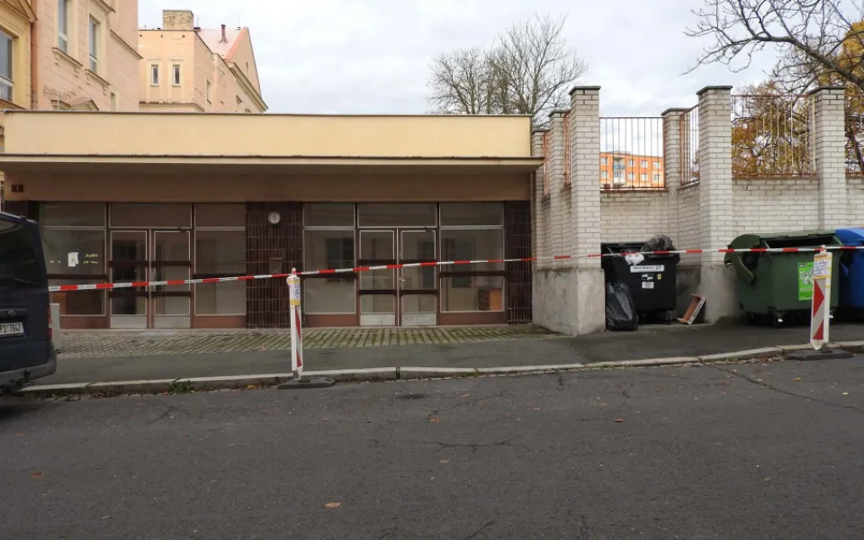Karanténní centrum pro bezdomovce v Plzni na Doubravce, odkud uprchli dva muži