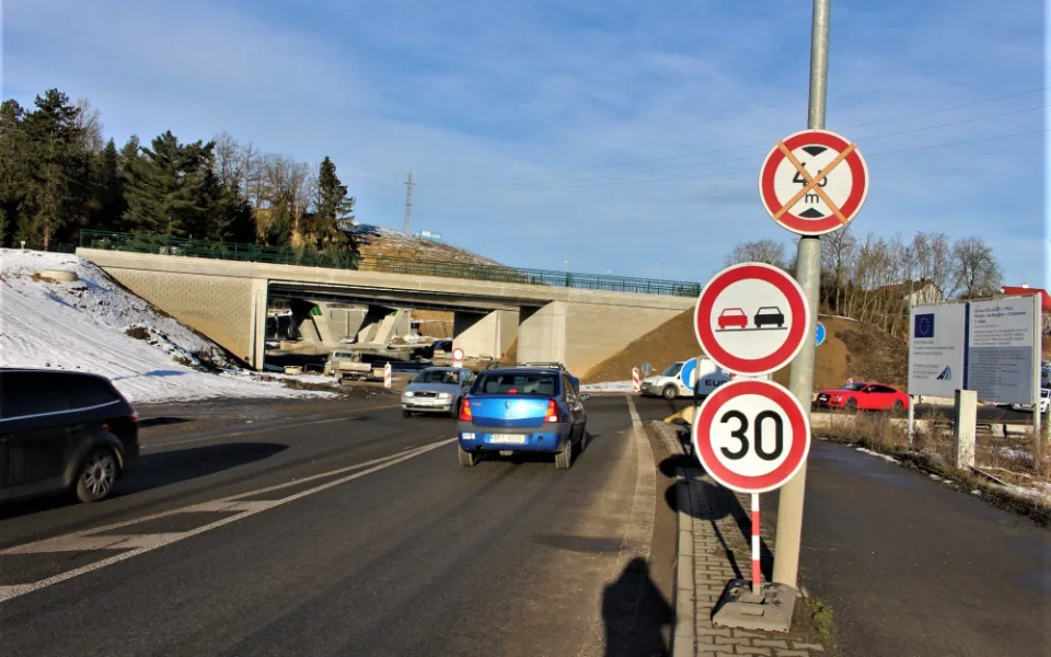 Motoristy v Plzni čekají další komplikace v dopravě v oblasti Roudné a Boleváku