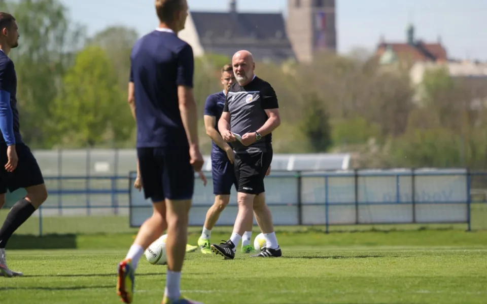 Věřím tomu, že sezona bude ještě úspěšná, říká na nový trenér Viktorie Michal Bílek