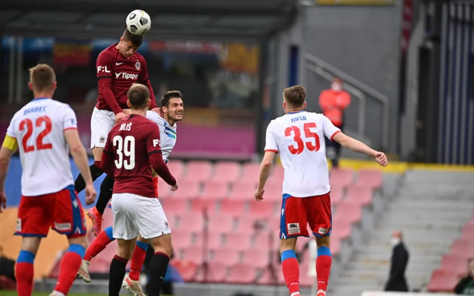 První zápas pod taktovkou nového trenéra se moc nevydařil, Plzeň padla na Spartě 1:3