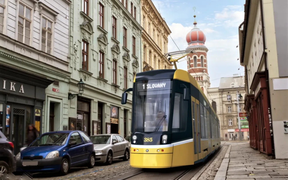 Chytrá tramvaj bez řidiče by měla v Plzni jezdit už od roku 2027