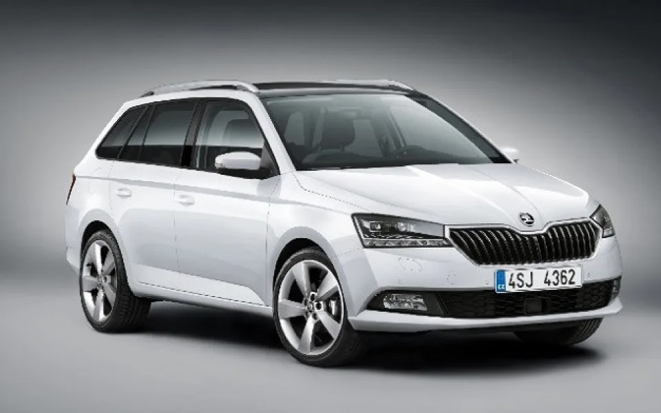 size4-16221875367511-207-vyhrajte-s-kolem-stesti-skodu-fabia-combi