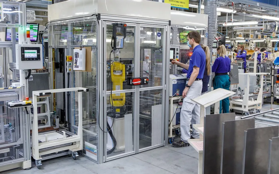 Desítky pracovních míst nabízí plzeňský Daikin, zatímco ostatní společnosti propouštějí
