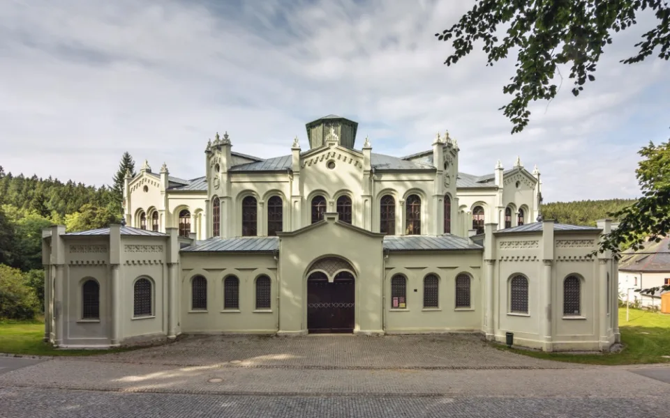 Jízdárna ve Světcích u Tachova