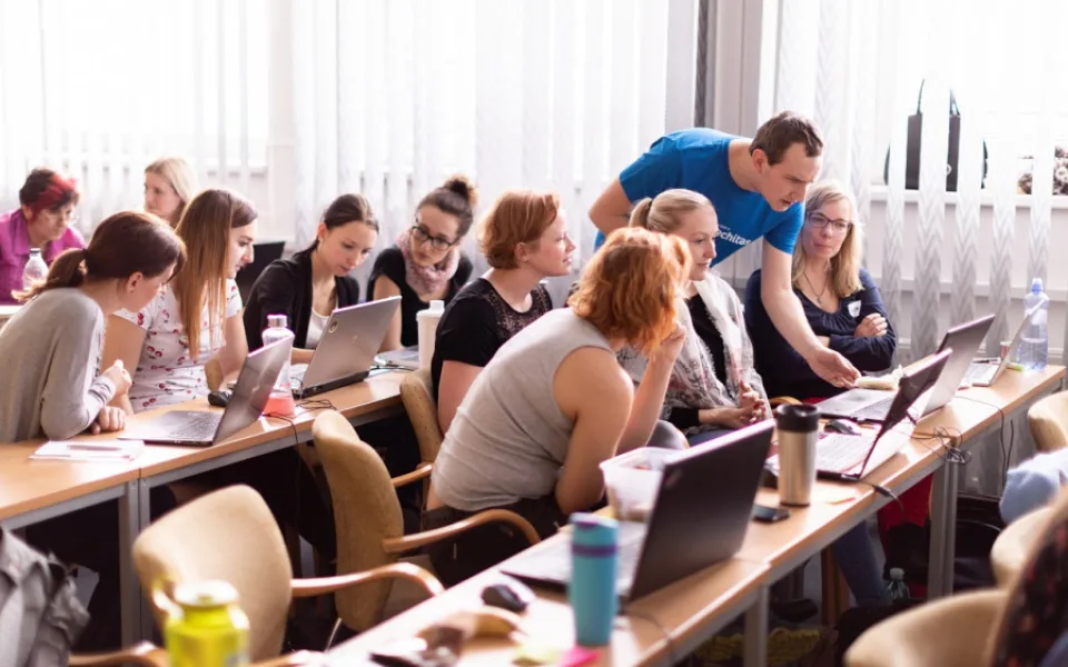 Programování v ženských rukou: Czechitas chystají v Plzni dva nové kurzy
