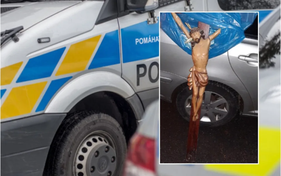 Zloděj ukradl z domu kříž s Ježíšem z 19. století, hříšníka pronásledovali všímaví sousedé a artefakt ubránili