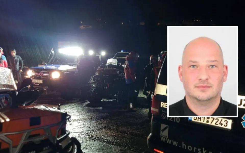 Po ztraceném muži na Šumavě pátrá horská služba i policie, vše komplikuje sníh a nepřístupný terén