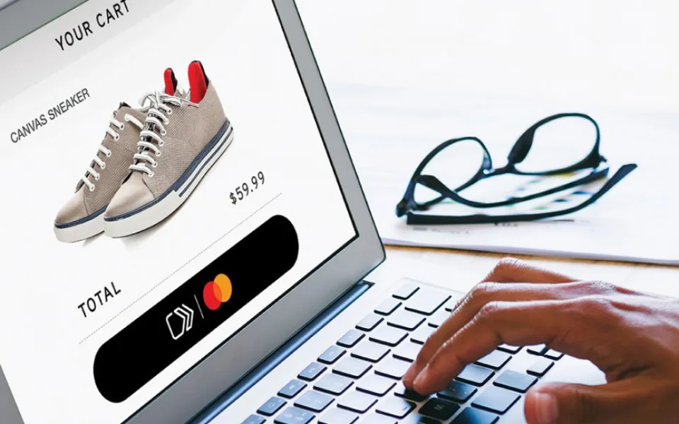 size4-16426010057171-241-lenost-a-obezretnost-cechu-zmenila-nakupy-na-internetu-mastercard-prichazi-se-sluzbou-click-to-pay