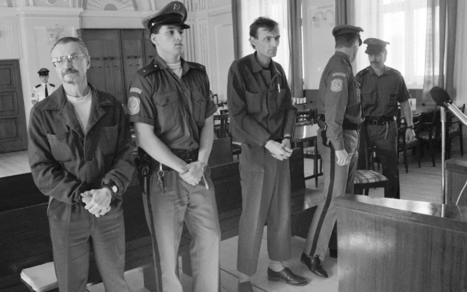 Michel Kutílek a Josef Kott u soudu v roce 1994, foto: ČTK/Vítek Vladislav