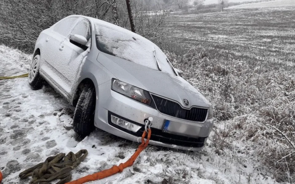 Sněhové jazyky mohou potrápit řidiče