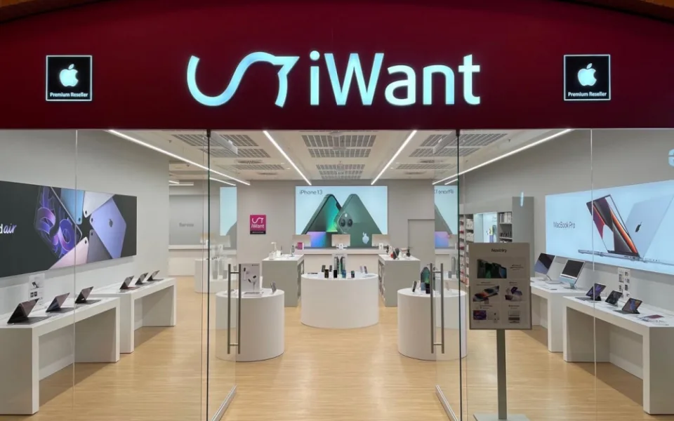 Prémiový prodejce Apple iWant představuje novou podobu prodejny v Plzni