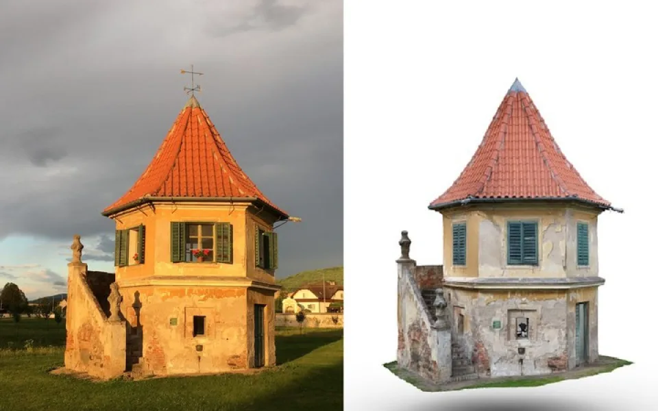 Gloriet v areálu zámku v Červeném Poříčí v porovnání se svým virtuálním dvojčetem.