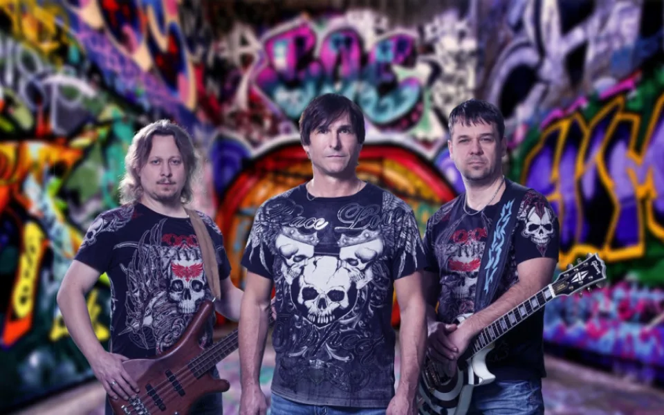Češi zadarmo, cizinci za plné vstupné, plzeňská kapela Extra Band vyvolala kontroverzi
