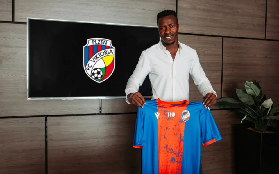 Další letní posilou Viktorie Plzeň se stává čtyřiadvacetiletý stoper Mohamed Tijani, který přichází ze Slavie Praha
