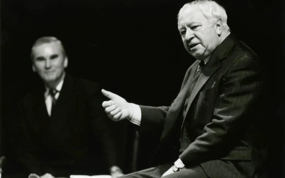 Rodný dům Miroslava Horníčka ozdobí pamětní deska věnovaná této legendě divadla a televizní zábavy