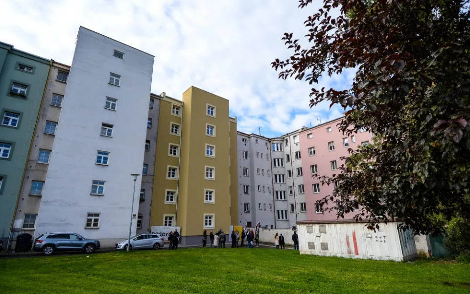 Město chce mít v problémových lokalitách domovníky, řešit budou údržbu domů i sousedské spory