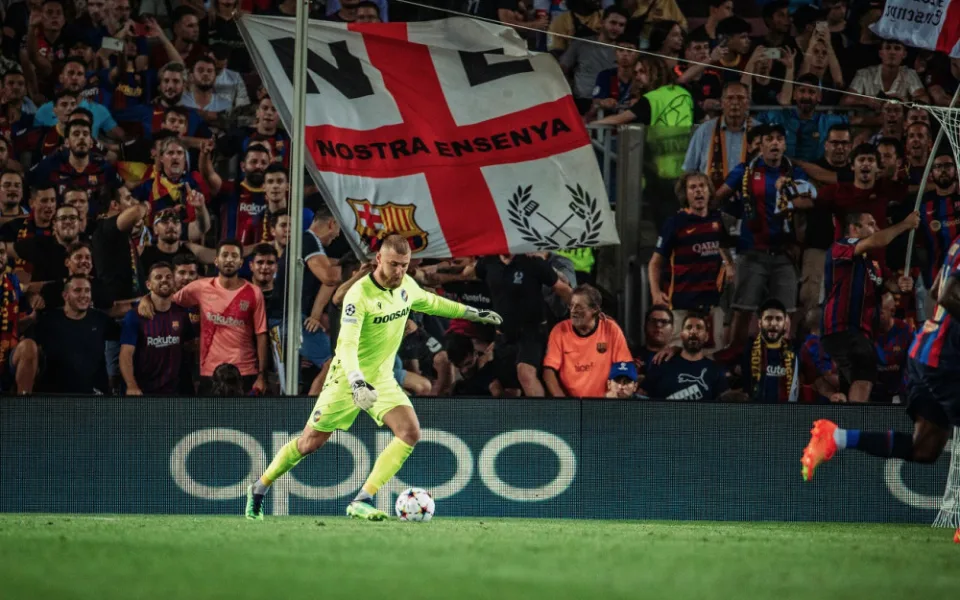 Oberte Inter o body, žadoní fanoušci Barcelony na sociálních sítích plzeňského celku