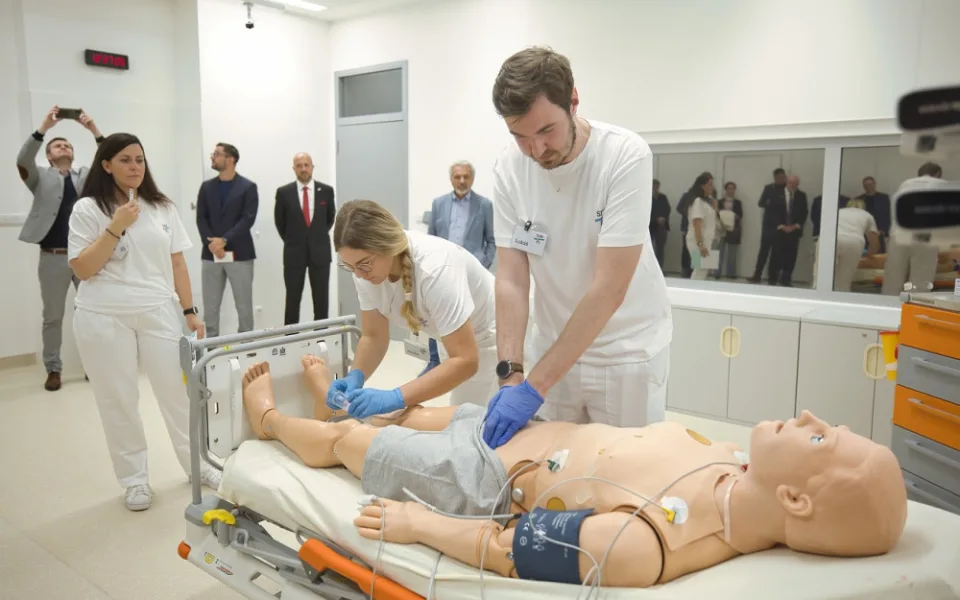 Nový kampus Lékařské fakulty v Plzni se pyšní moderním zázemí a špičkovými technologiemi