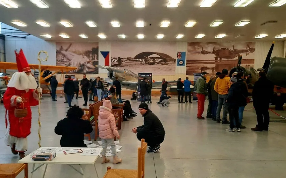 Hangár 3 v Líních se otevřel veřejnosti, v letošním roce naposledy
