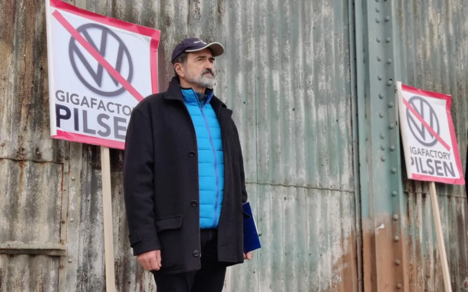 Předseda Českého svazu letectví Václav Vašek na prvním protestu na letišti v Líních