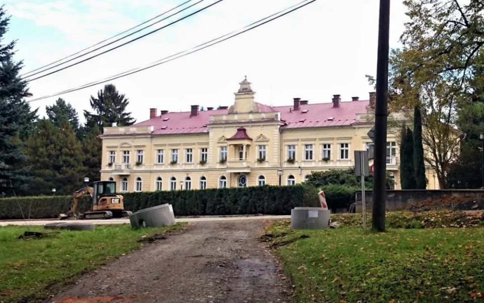 Takto zachytila Sociální a zdravotní centrum Letiny při své návštěvě v roce 2014 kancelář ombudsmanky