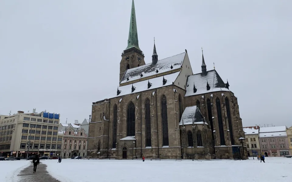 Naposledy jsme si v Plzni užili bílé Vánoce před 12 lety, napadlo tehdy 16 centimetrů sněhu