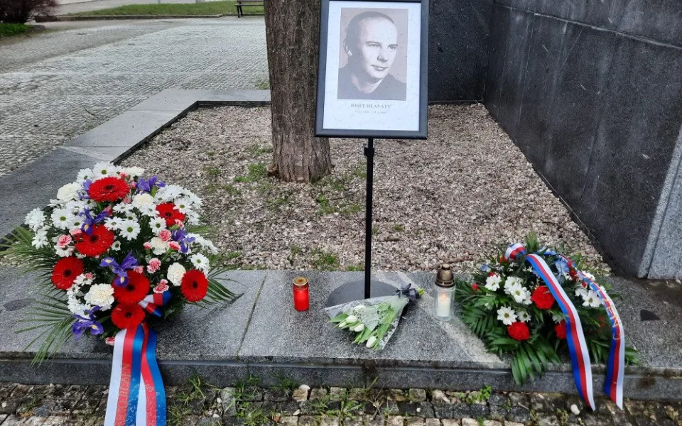 Polil se petrolejem a zapálil, Plzeňan Josef Hlavatý takto vyjádřil před 54 lety nesouhlas s okupací Československa