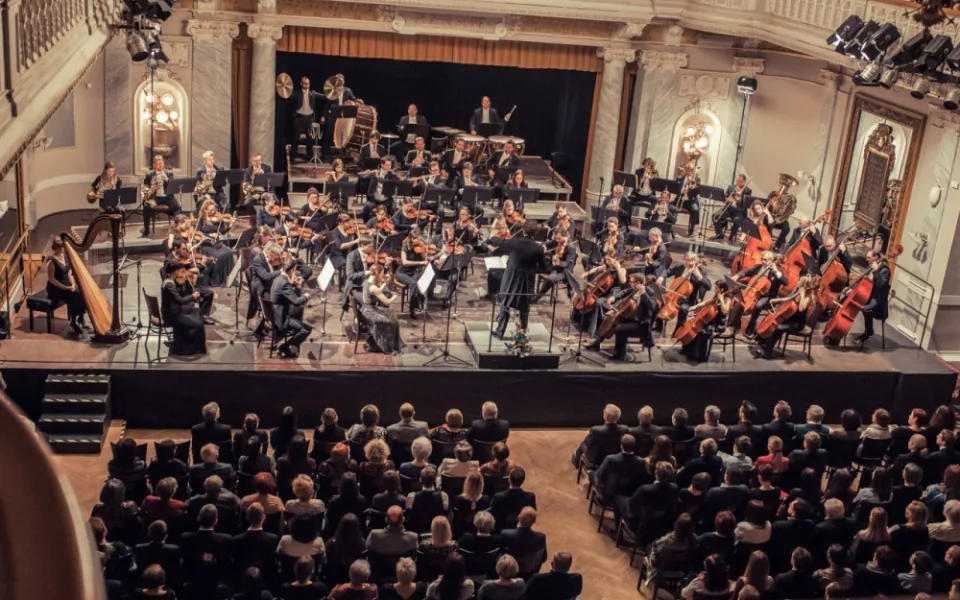 Oblíbený festival Smetanovské dny nabídne kromě tradičního tématu také cestování v 19. století