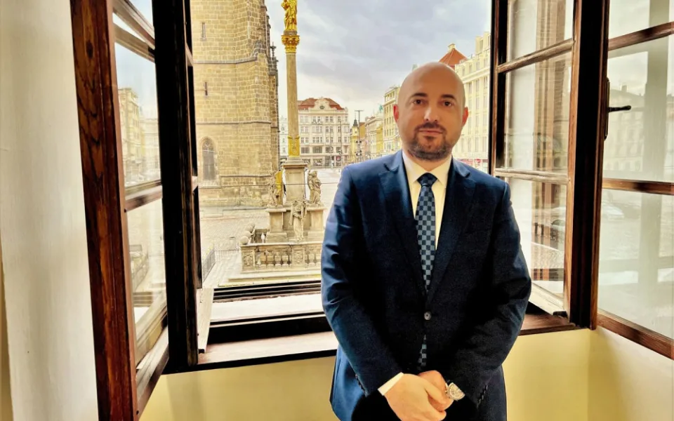 Plzeňský primátor Roman Zarzycký obhájil pozici šéfa krajské organizace hnutí ANO, protikandidáta neměl