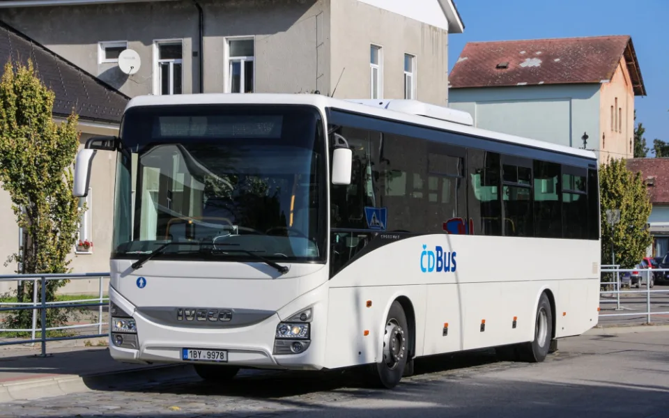 České dráhy zřídily novou pobočku, odkud budou zajišťovat náhradní autobusovou dopravu při výlukách