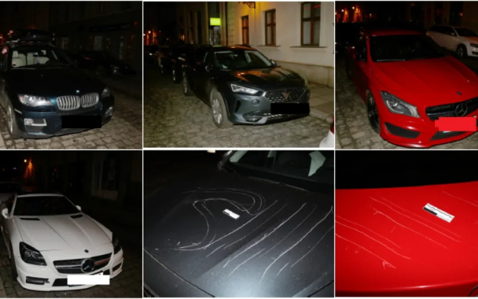 Vandal poničil 13 zaparkovaných aut, mezi nimi i luxusní Mercedesy a BMW