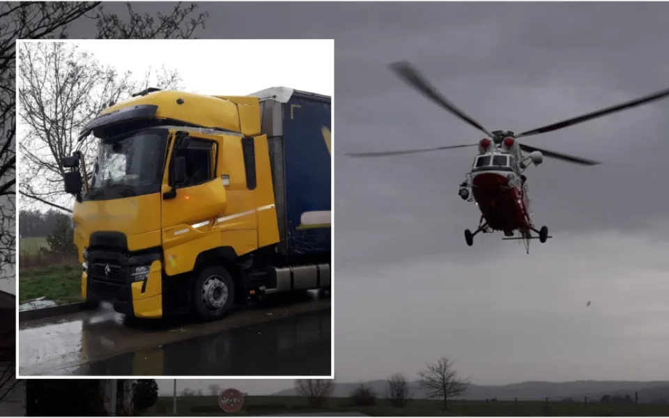 Exploze v kabině kamionu na čerpací stanici u D5. Řidiči vybuchla do obličeje lahev propan butanu