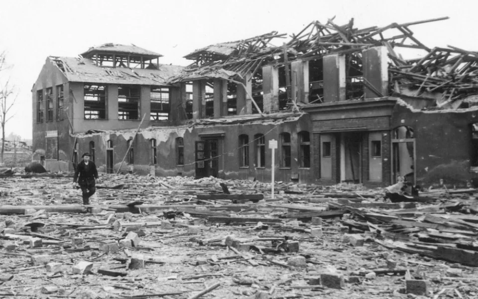 Bombardování spojenců na konci války totálně zničilo plzeňský pivovar, jeho příběh připomíná nový pivní speciál