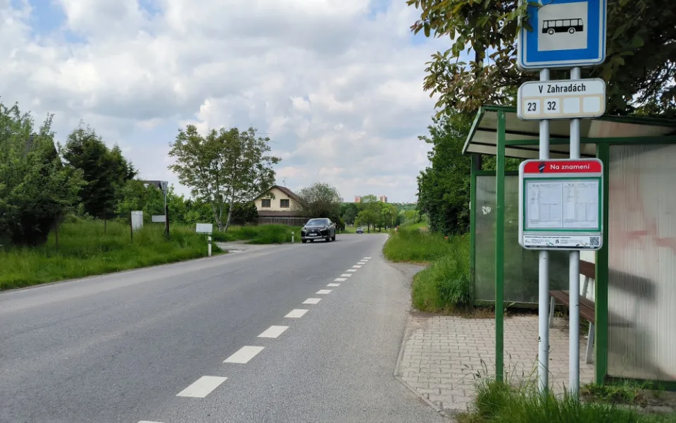 Malá Homolka bude označena jako obec a rychlost se tam sníží na padesátku