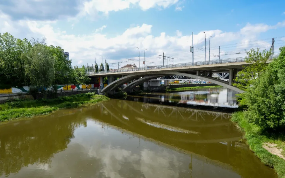Most Milénia je uzavřený z důvodu rekonstrukce na čtyři měsíce