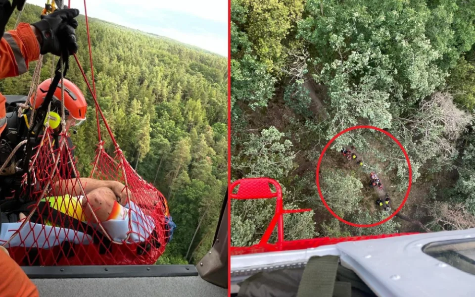 Letečtí záchranáři slaňovali k vážně zraněnému muži, který se zřítil ze srázu v nepřístupném terénu