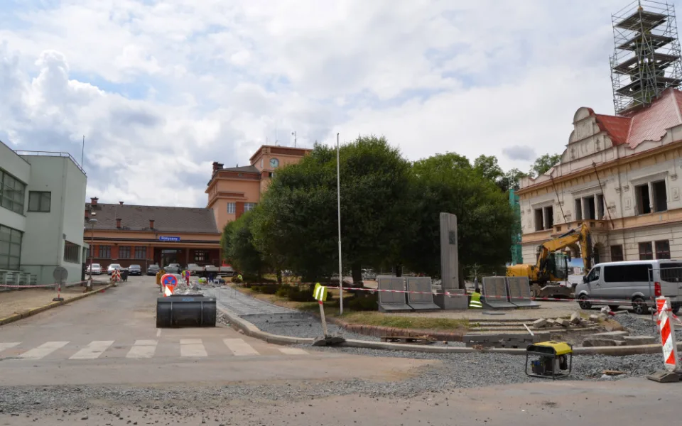 Z důvodu rekonstrukce se dočasně zcela uzavře náměstí 5. května v Rokycanech