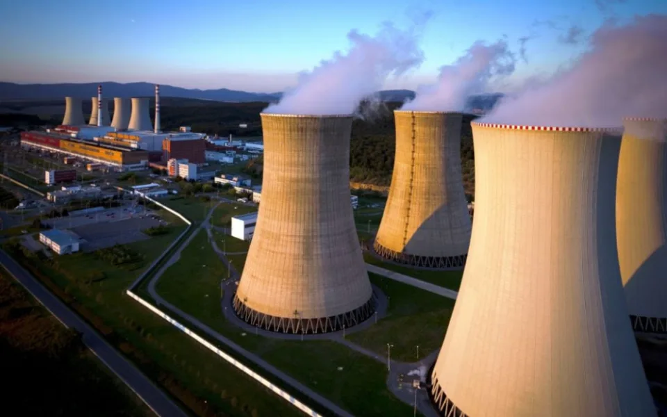 Nový blok slovenské jaderné elektrárny je v plném provozu, hlavním dodavatel technologií byla plzeňská ŠKODA JS