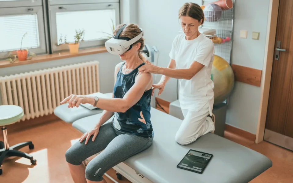 Virtuální realitu využívá k rehabilitacím pacientů stále více nemocnic