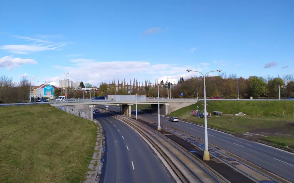 Oprava mostů na Rondelu je u konce. Město se ale musí rozhodnout, co s nejrušnější křižovatkou bude dál